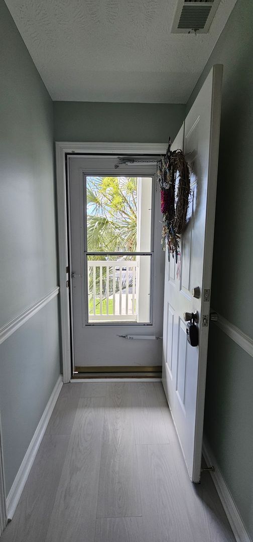 Building Photo - Beautiful 2 Bed / 2 Bath Furnished Condo A...