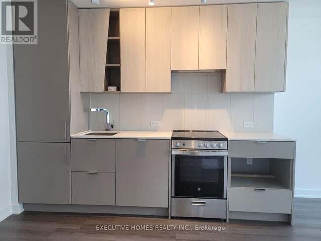 Photo du bâtiment - 3883 Quartz Rd