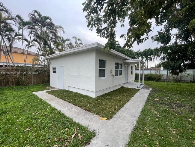 Foto del edificio - 2103 SW 60th Ave