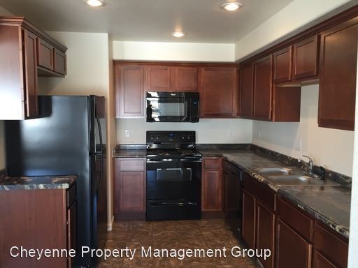 Building Photo - 4 br, 3.5 bath House - 3804 Firewalker Trail