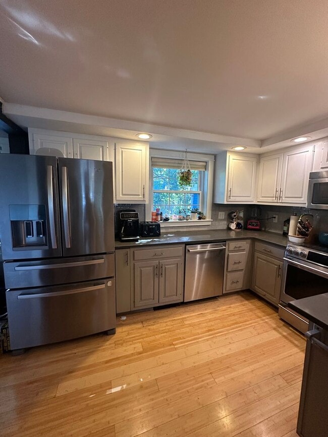 Building Photo - COMING SOON! New England Style Farm House ...