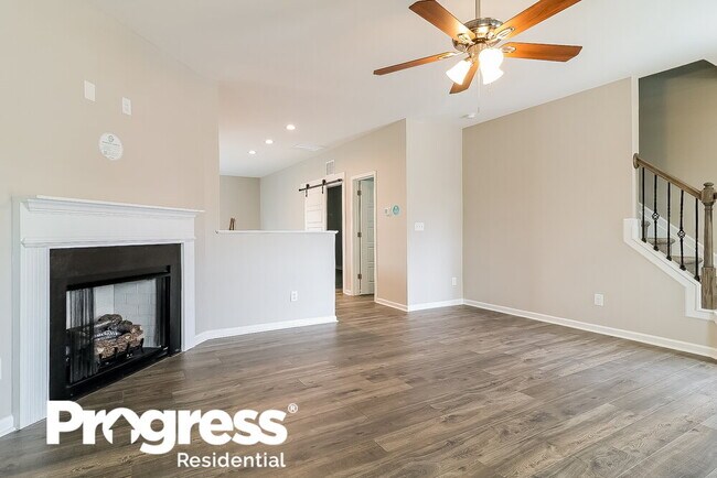 Building Photo - 52 Rosemary St