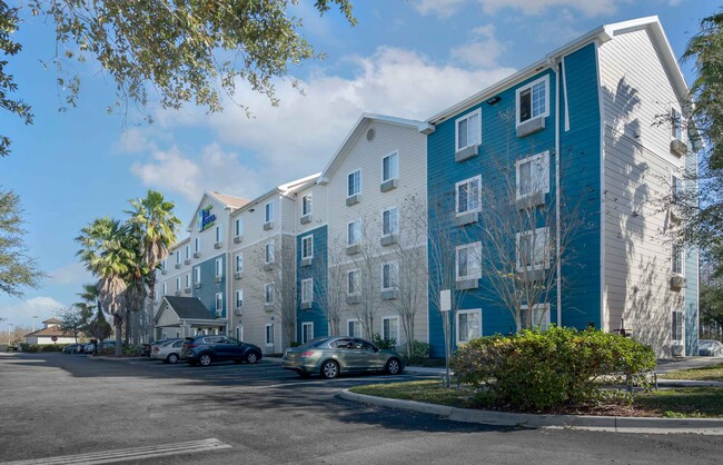 Building Photo - Furnished Studio-Orlando - South