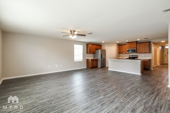 Foto del edificio - 2195 Pebble Point Dr