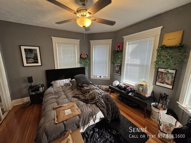 Foto del edificio - 309 A Highland Ave