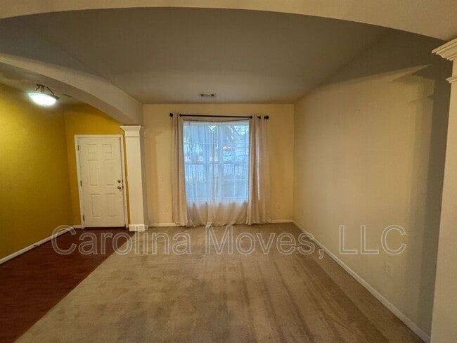 Building Photo - 108 Tagus Ct