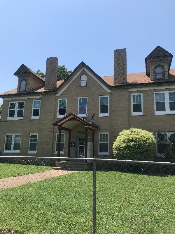 Primary Photo - 2601 Fort Ave