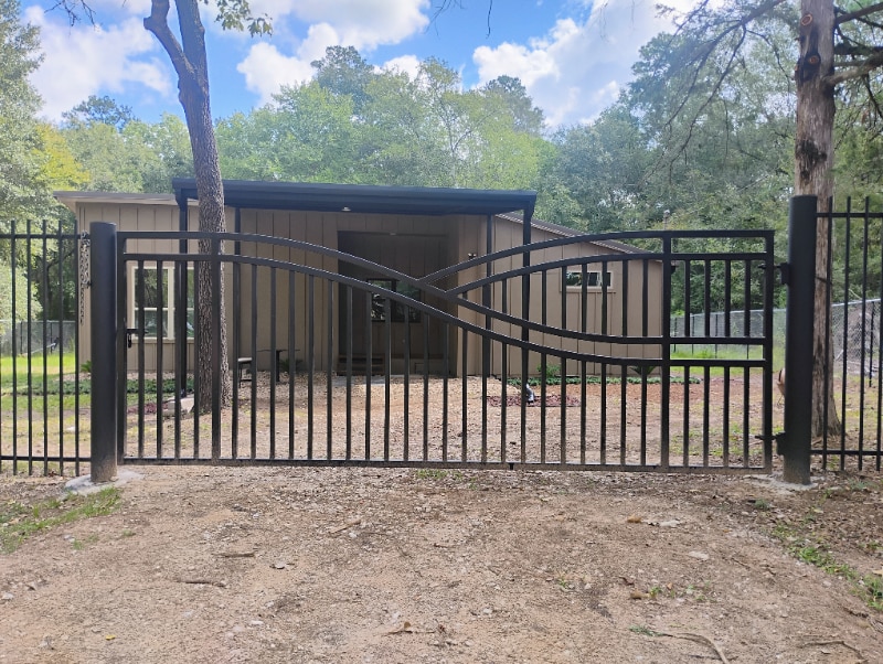 Primary Photo - 13358 Lueders Ln