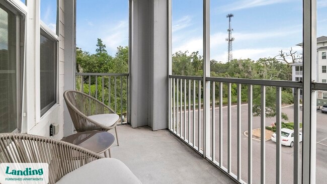 Building Photo - 2300 Tapestry Park Dr