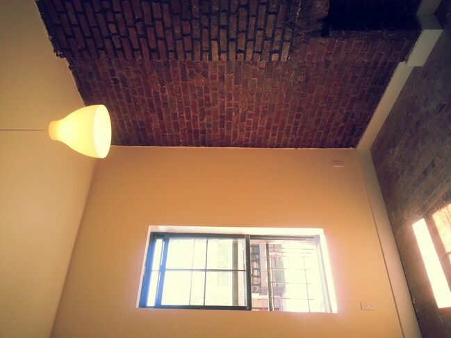 Building Photo - 825 Bushwick Ave