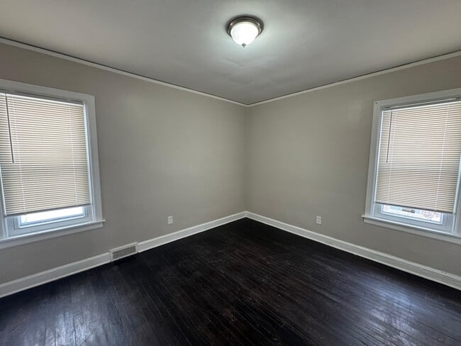 Building Photo - 14161 Montrose St