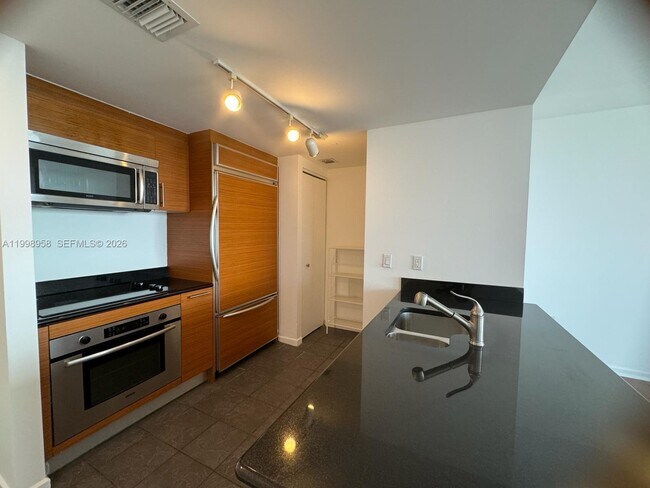 Building Photo - 50 Biscayne Blvd