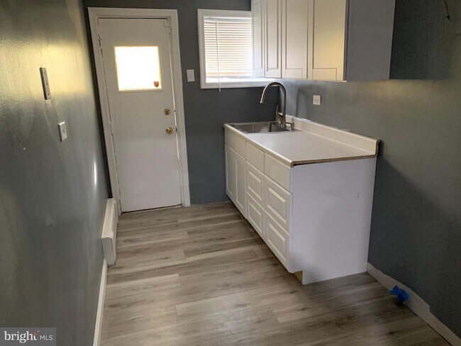 Foto del edificio - 2721 S 70th St