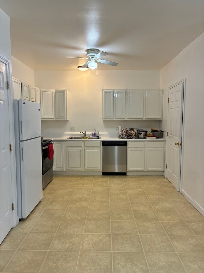 Building Photo - McKeon Park Apartments