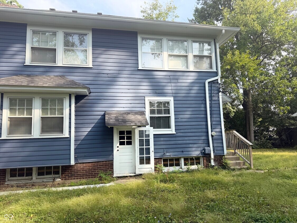 Foto del edificio - 4103 Winthrop Ave