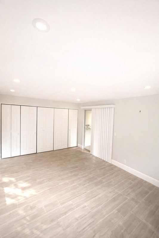 Foto del edificio - 299 Tuscany F