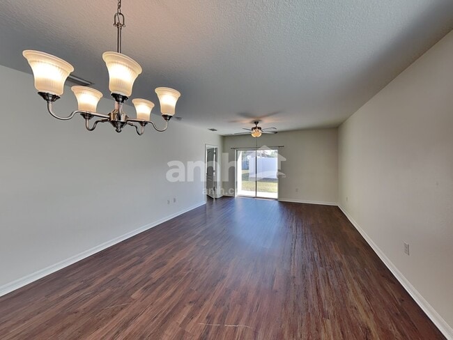 Building Photo - 4117 Lindever Ln