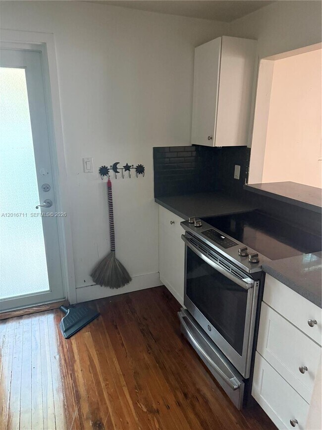 Foto del edificio - 1820 NW 81st Terrace
