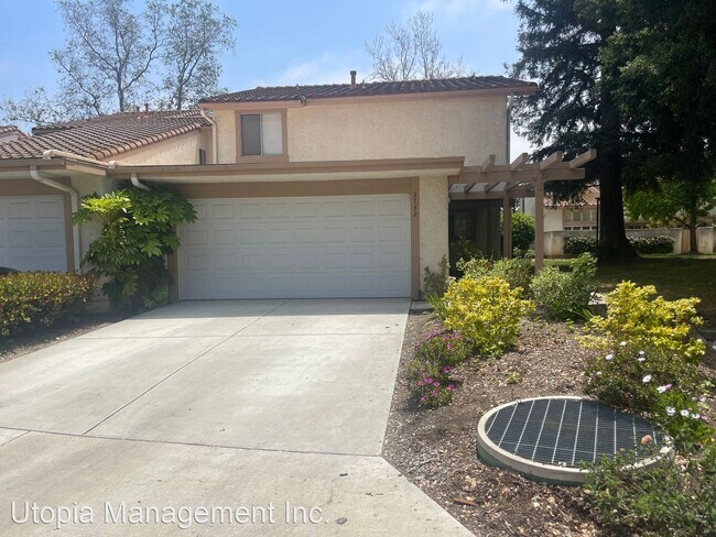 Building Photo - 3 br, 2.5 bath House - 3732 Damiana Dr
