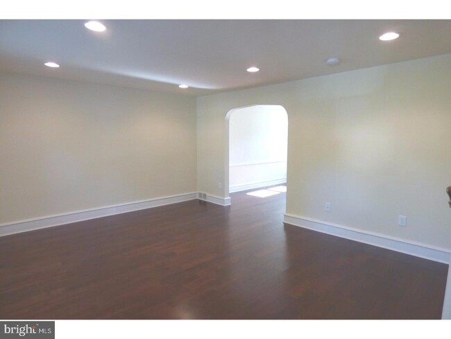 Building Photo - 112 Park Terrace