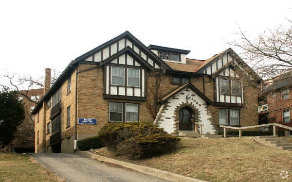Building Photo - 1025-1029 Dana Ave