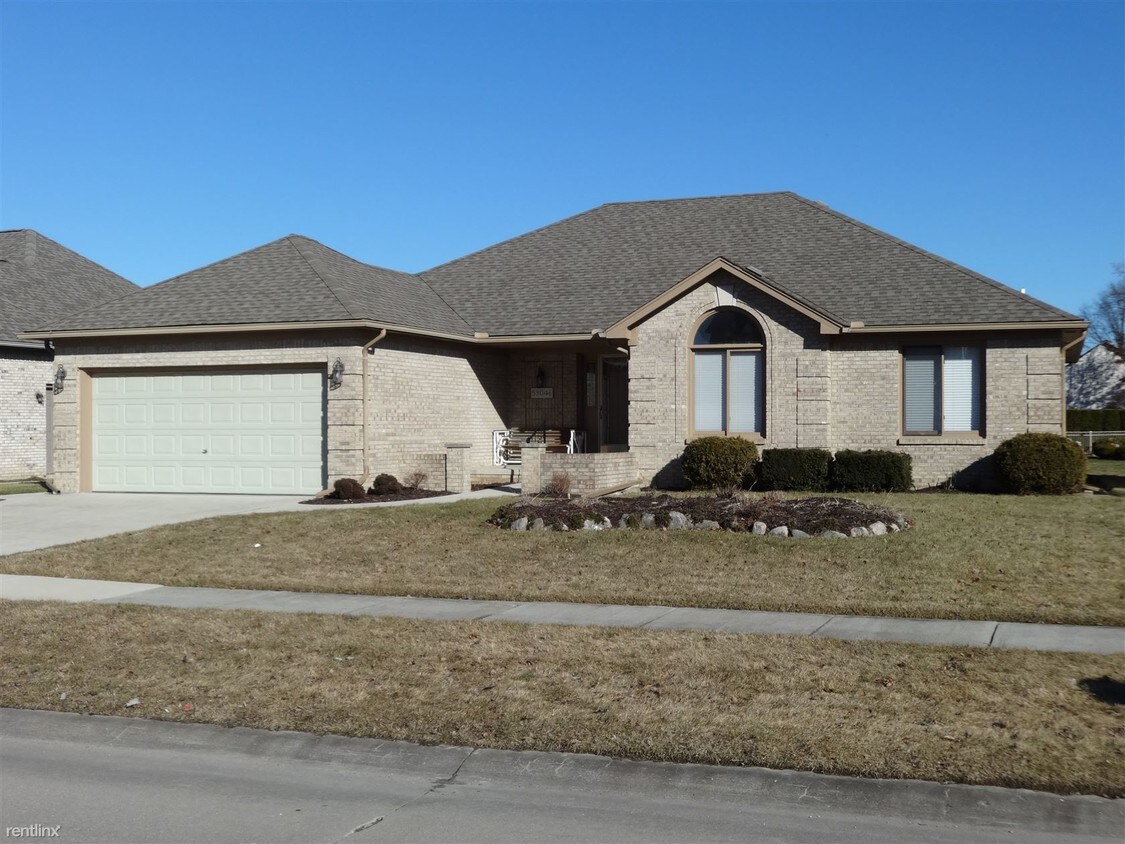 53046 Bayberry Dr, MI 48042 House Rental in MI