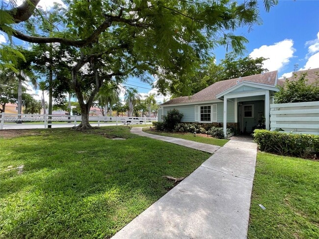Foto del edificio - 13799 SW 147th Cir Ln