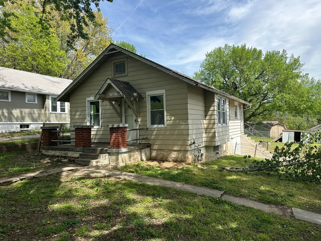 Foto principal - 139 N Ditzler Ave