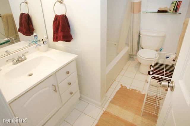 Primary Photo - 1509 Swann St NW