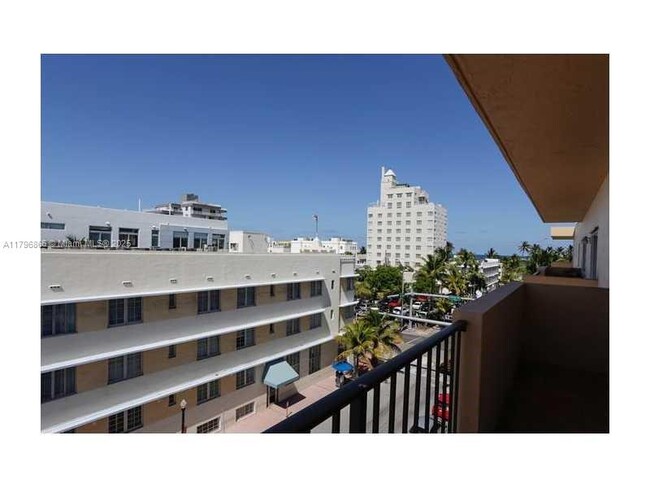 Foto del edificio - 1150 Collins Ave