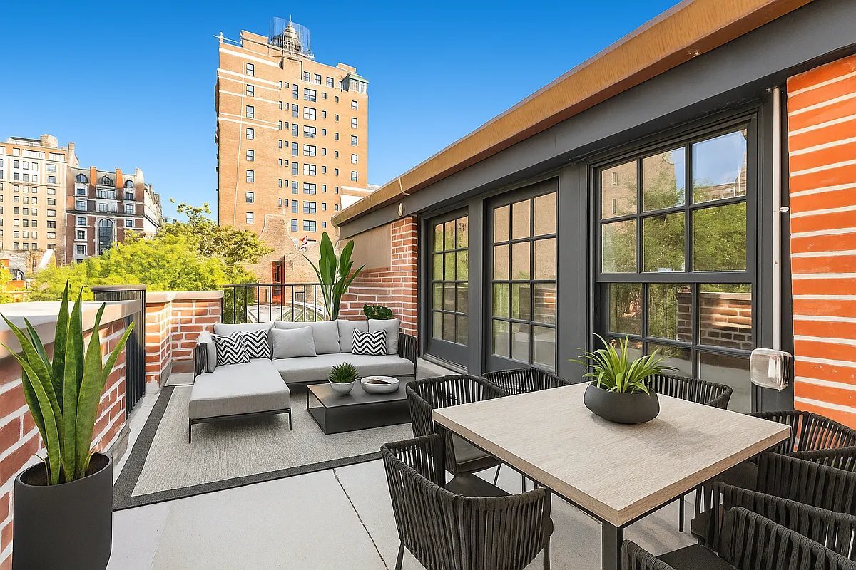 Foto principal - 28 W 11th St