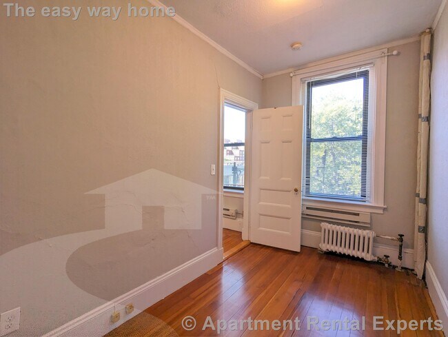 Building Photo - 48 JFK St