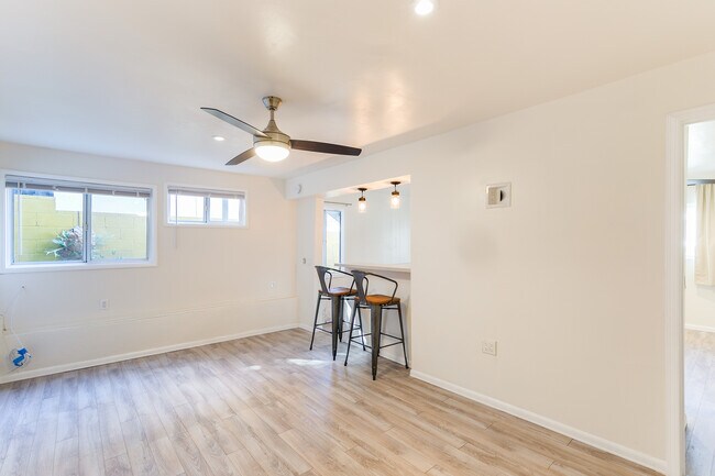 Foto del edificio - 7056 Ramsgate Ave