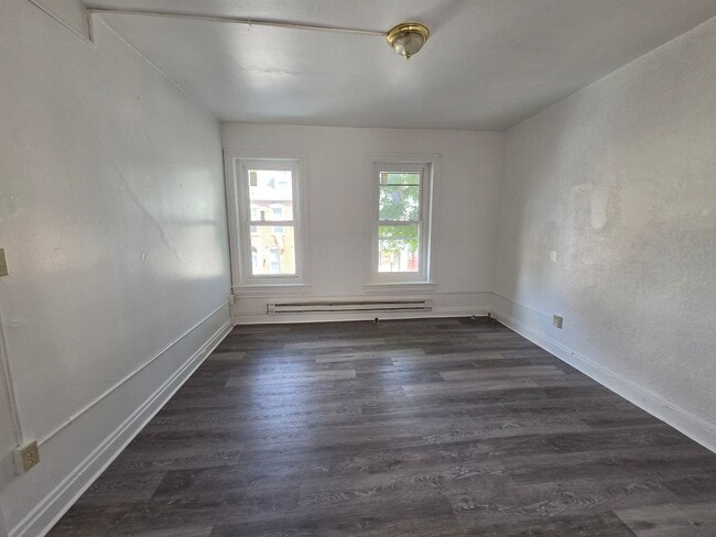 Building Photo - 316 N. 8th Street