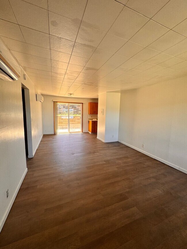 Foto del edificio - 707 Cedar St