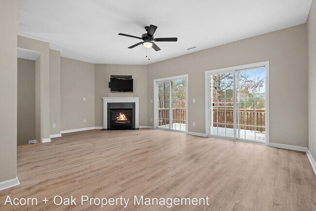 Foto del edificio - 4 br, 3.5 bath House - 318 Linden Park Lane