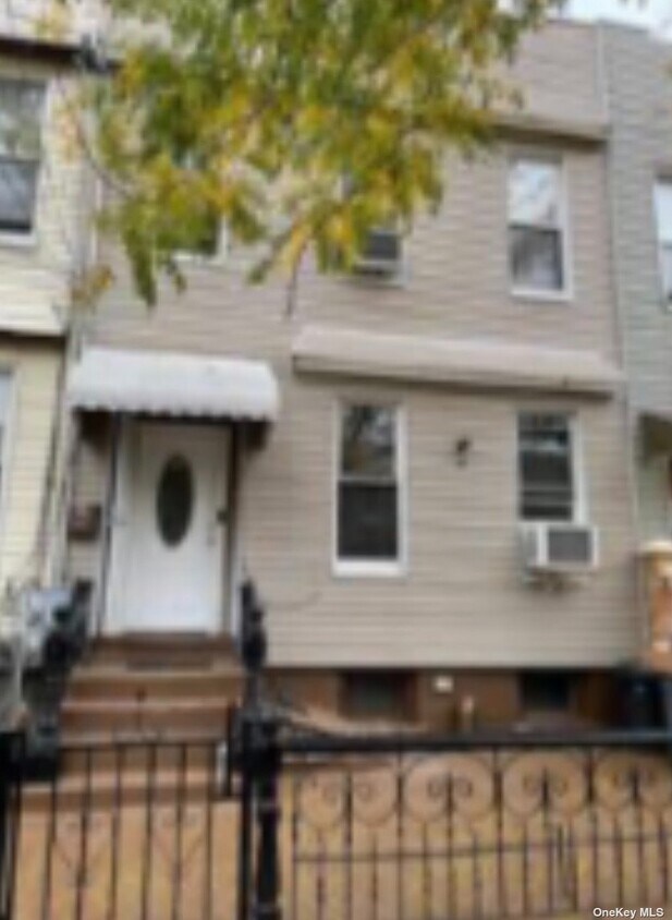 989 Hart St, Brooklyn, NY 11237 House Rental in Brooklyn, NY