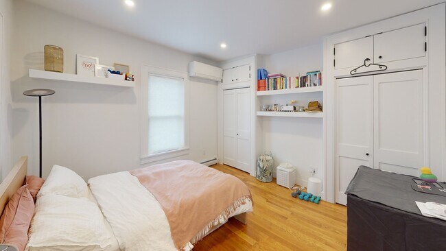 Foto del edificio - 227 Amory St