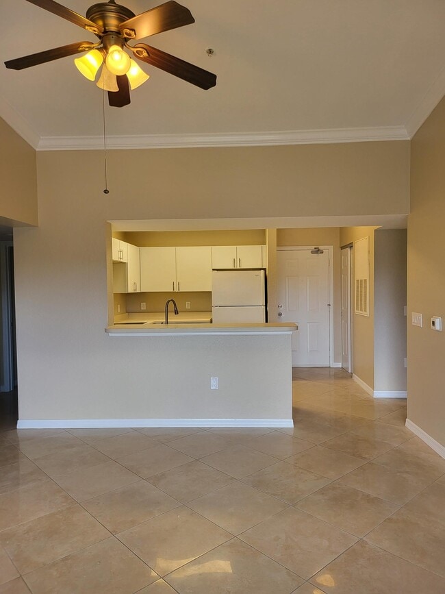 Building Photo - 8288 Key Royal Ln