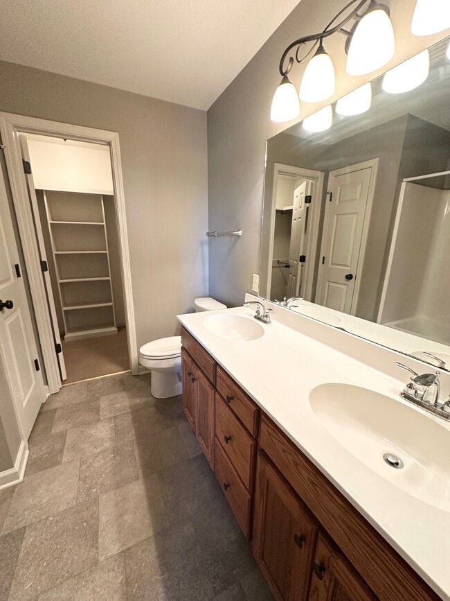 Building Photo - 456 Vieux Carre