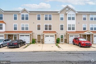 Building Photo - 26584 Raleigh Rd