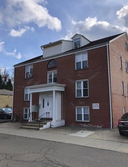 401 Franklin Ave Unit 5, Carnegie, PA 15106 Apartment for Rent in
