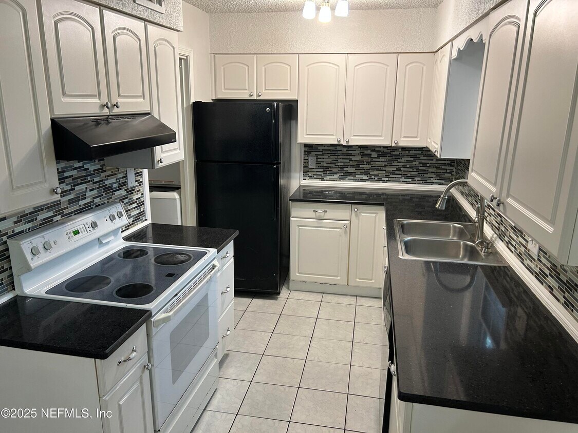 Foto principal - 306 Kettering Terrace