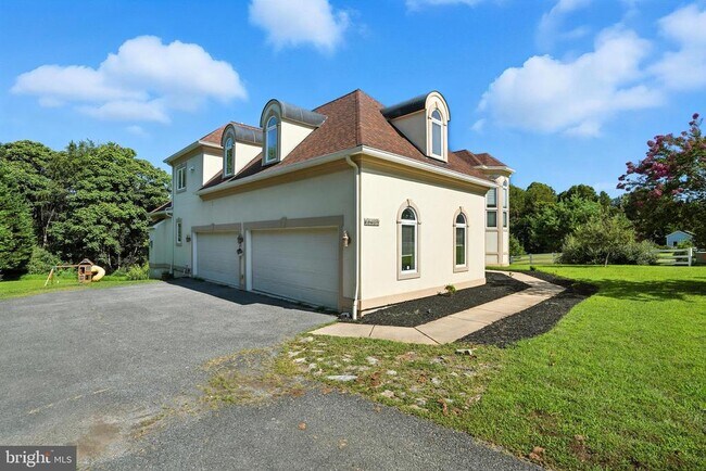 Foto del edificio - 13533 Magruder Farm Ct
