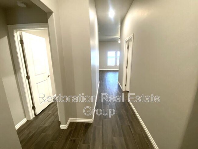 Foto del edificio - 19017 Tarver Wy