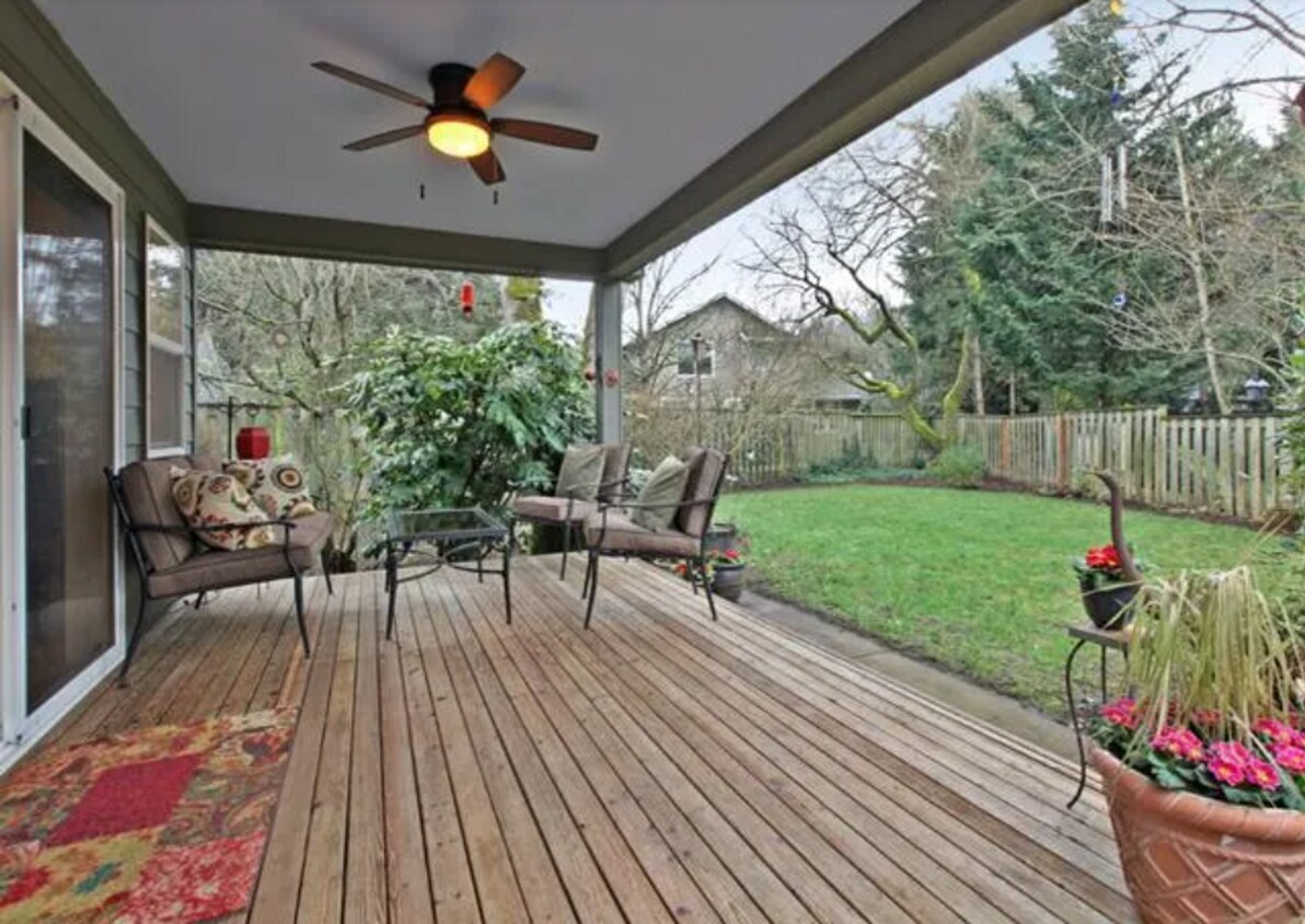 Building Photo - 17147 Warren Ct