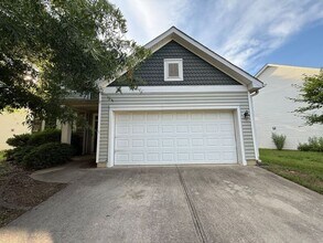 Building Photo - 2113 Trefoil Ln