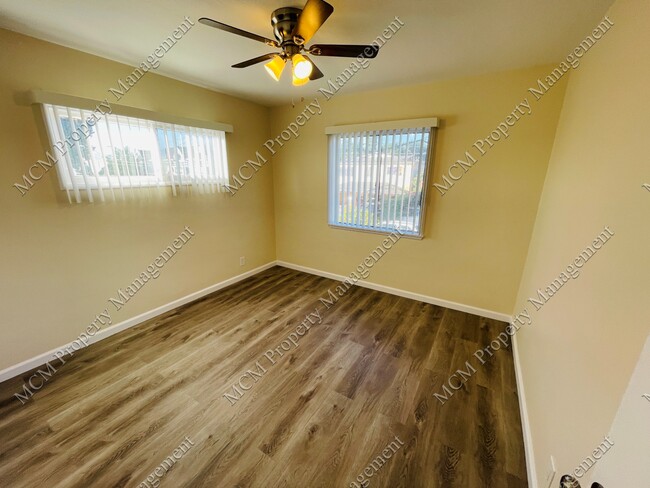 Unit #5 Bedroom - 14758 Blythe St