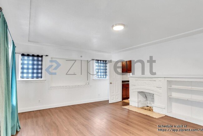 Foto del edificio - 1008 92nd Ave