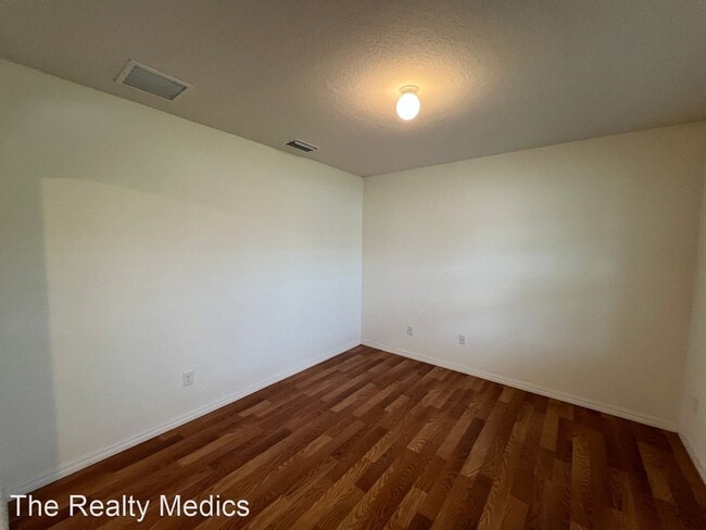 Building Photo - 5 br, 3 bath House - 9708 Pepper Tree Trail